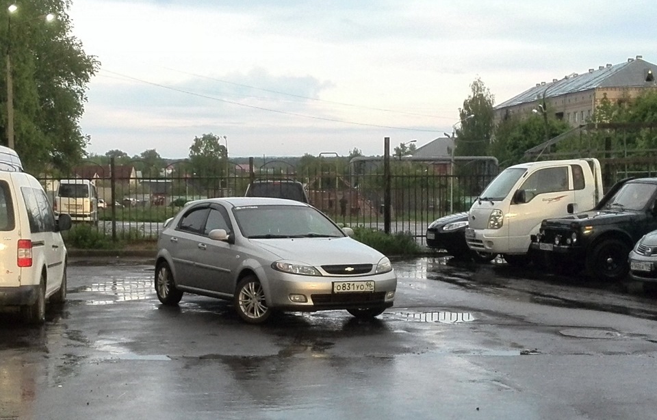 Фото в бортжурнале Chevrolet Lacetti 5D. Запчасти на фото: 0831V0