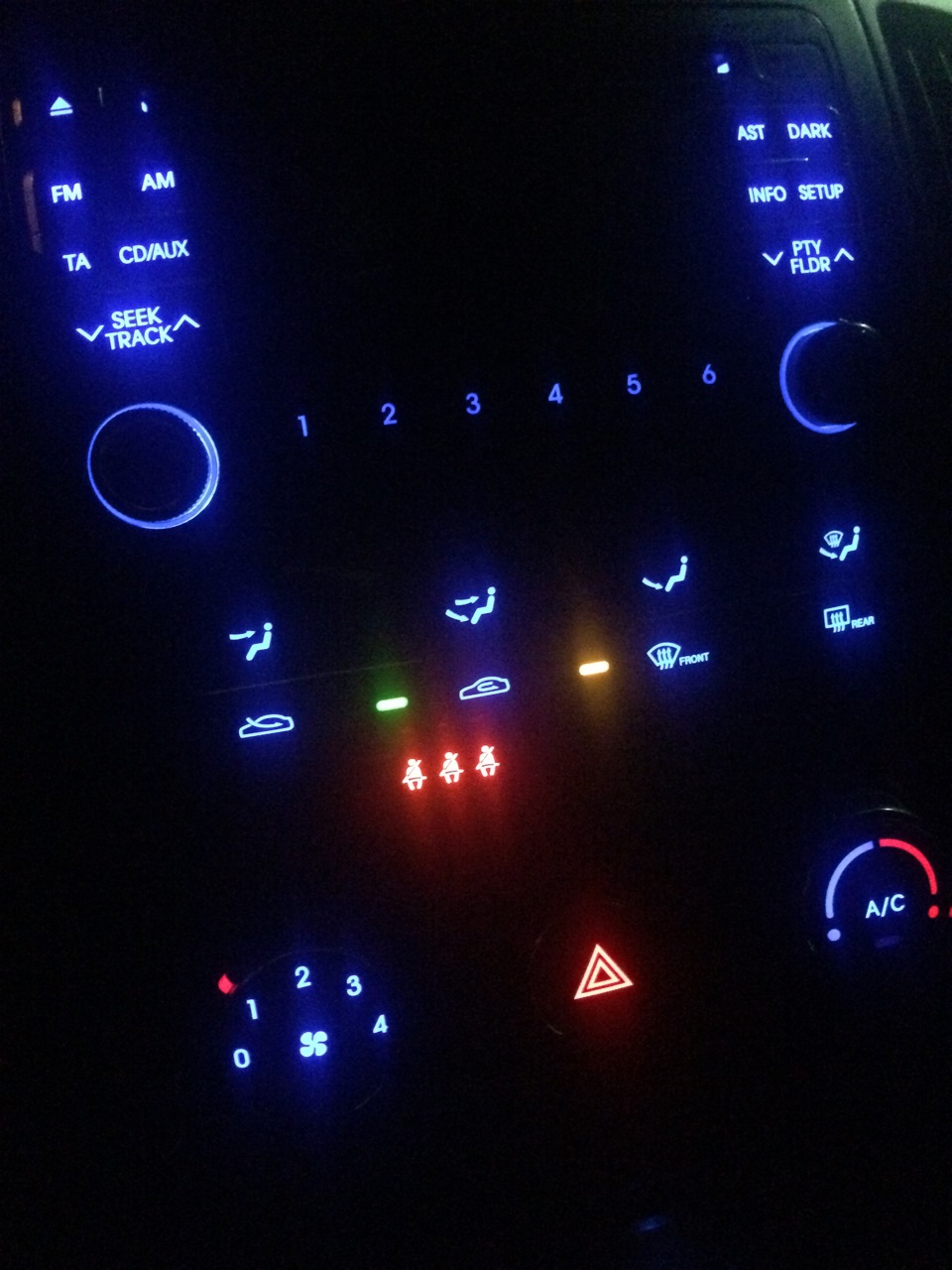 Отключение авто включения А/С при обдуве стекла — Hyundai i30 (1G), 1,4