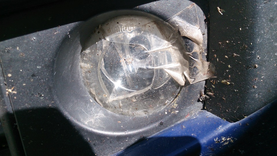 Запись №31 или замена ПТФ. — Renault Megane II, 1,6 л, 2007 года ...