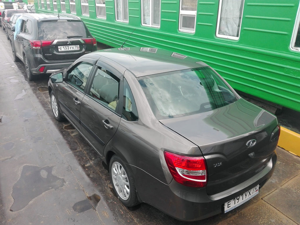 Вот и прошел год эксплуатации… — Lada Гранта, 1,6 л, 2015 года ...