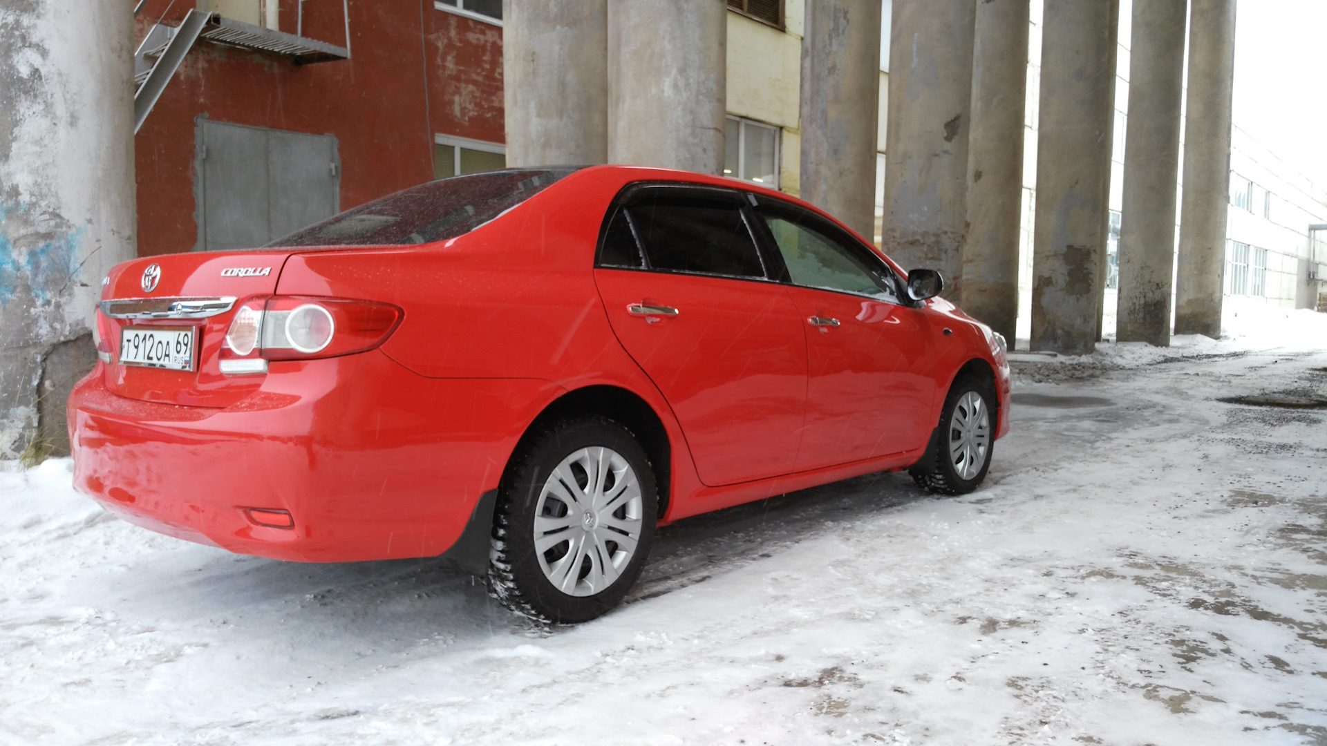 Toyota Corolla (140/150) 1.6 бензиновый 2007 | Красная на роботе на DRIVE2