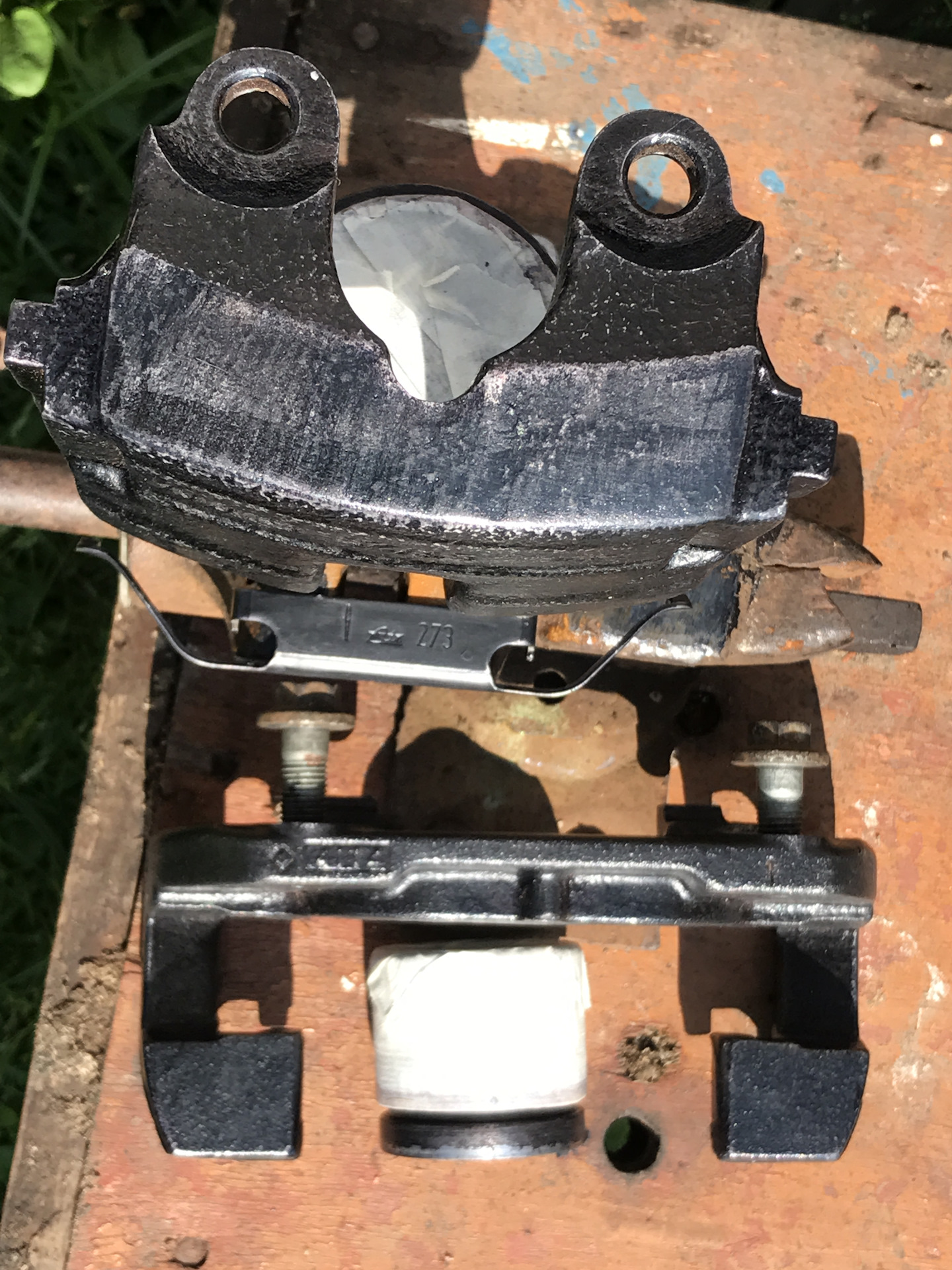 Передний суппорт honda cb 400f. Как собрать суппорт. Как собрать суппорт. Как собрать суппорт. Как собрать суппорт 01.