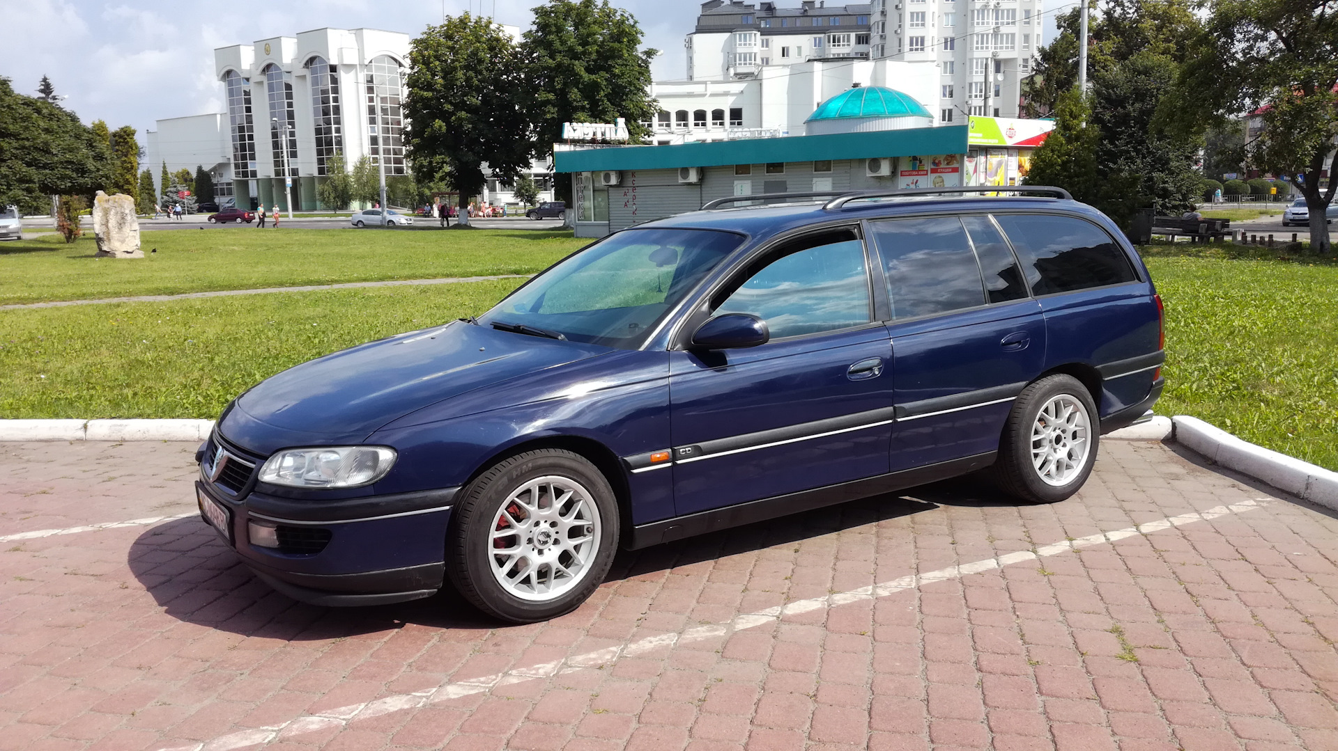 Опель омега б 2.0 16v. Opel Omega b 2004. Opel Omega 2004. Опель Омега а 2.0. Опель Омега б 2.0.