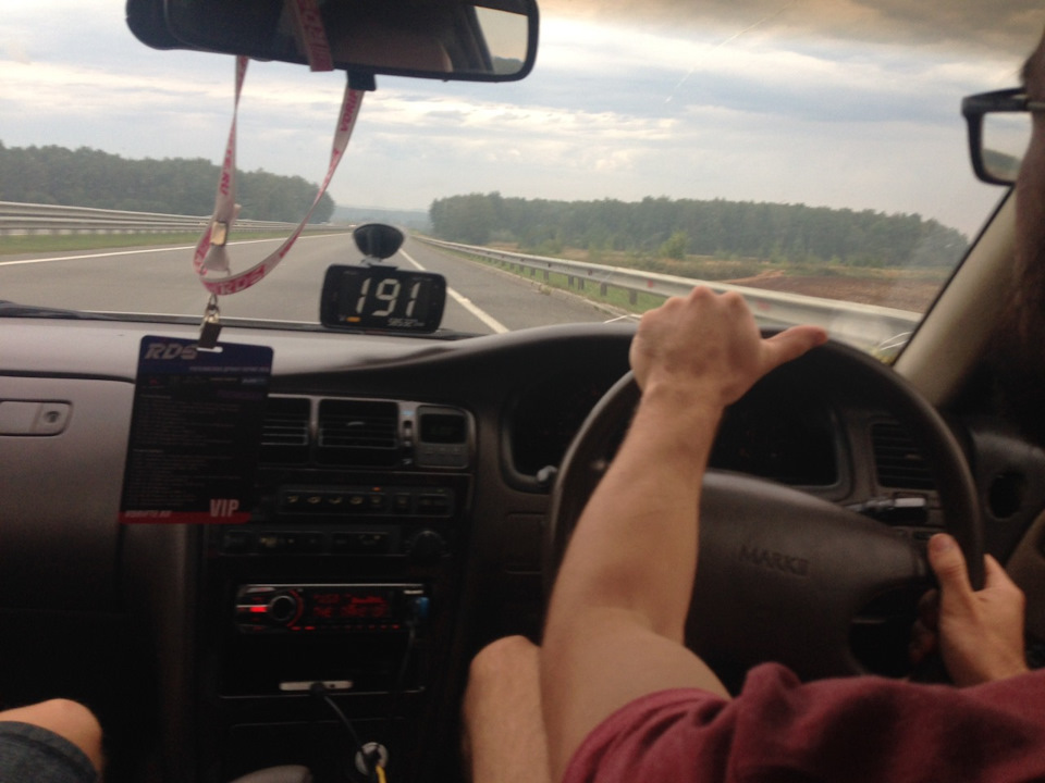 Не едем, а летим… — Toyota Supra (80)