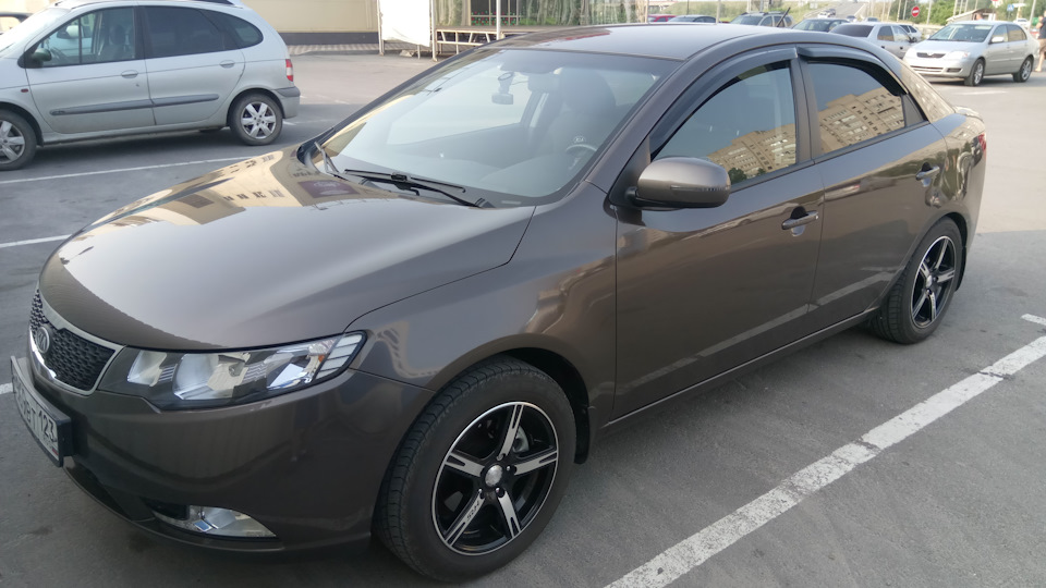 Замена втулок и стоек стабилизатора — KIA Cerato (2G), 1,6 л, 2012 года ...