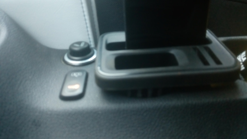 Держатель телефона от А7 — Skoda Octavia A5 Mk2, 1,6 л, 2010 года ...