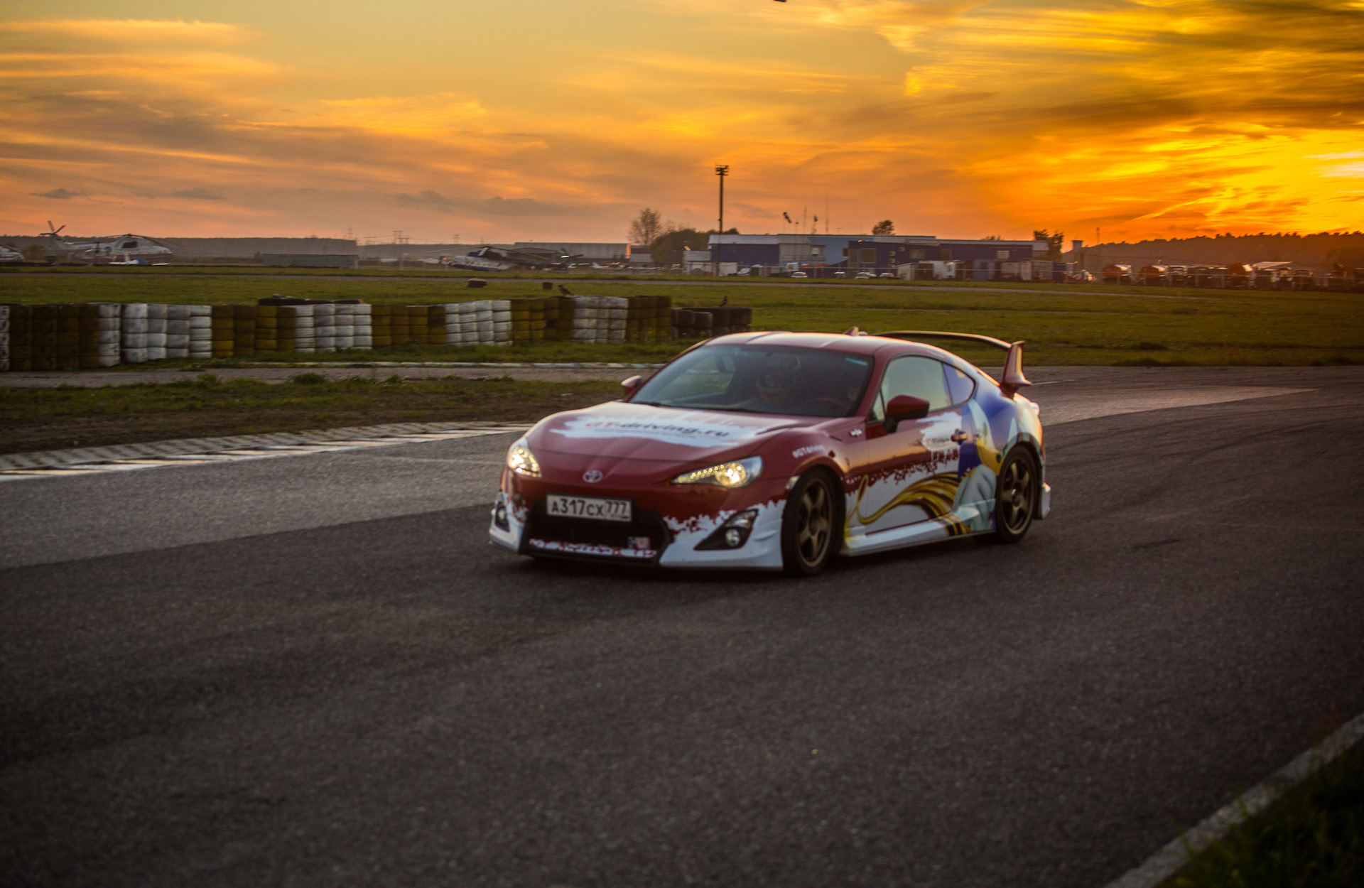 Toyota driving. Экстремальное вождение. Gt Driving Дзержинский. Gt Driving.