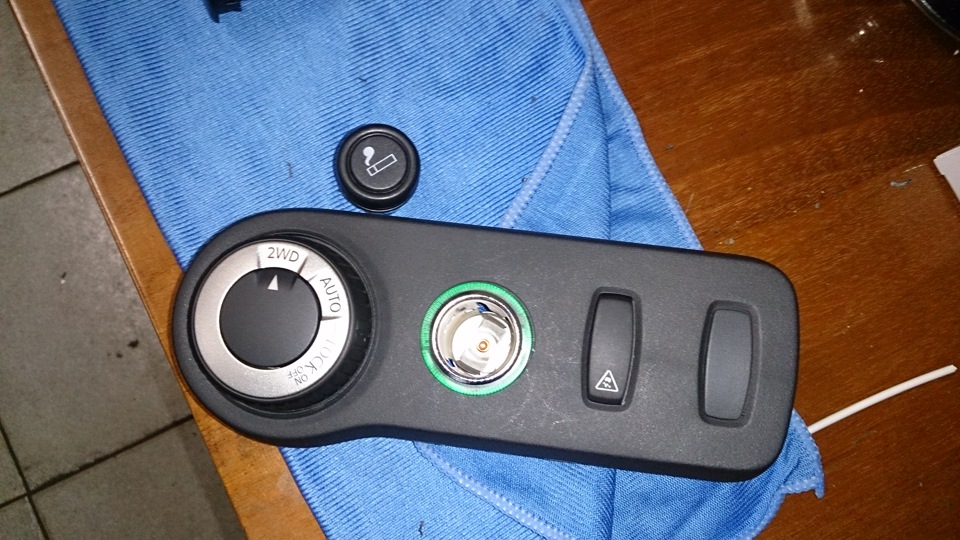 Подсветка прикуривателя и скрытая проводка на видеорегистратор ...