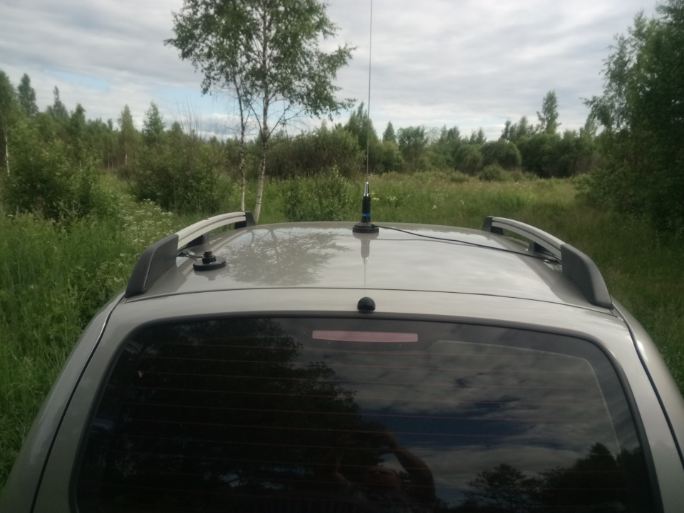 Где установить рацию на ниве шевроле. 36AAAgOOC A 960. Где установить рацию на ниве шевроле фото. Где установить рацию на ниве шевроле-36AAAgOOC A 960. картинка Где установить рацию на ниве шевроле. картинка 36AAAgOOC A 960. Кронштейн изготовлен из нержавейки 3мм, это явный перебор, кто будет повторять, советую 2-2,5 мм, тем более под Сирио 3000.Ответственно подошел в зачистке участков крепления самого кронштейна релинга.