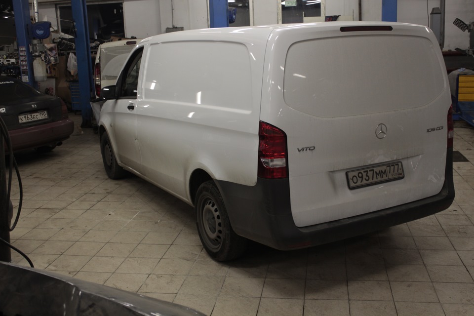 Мерс Vito оклейка капота в пленку! — DRIVE2