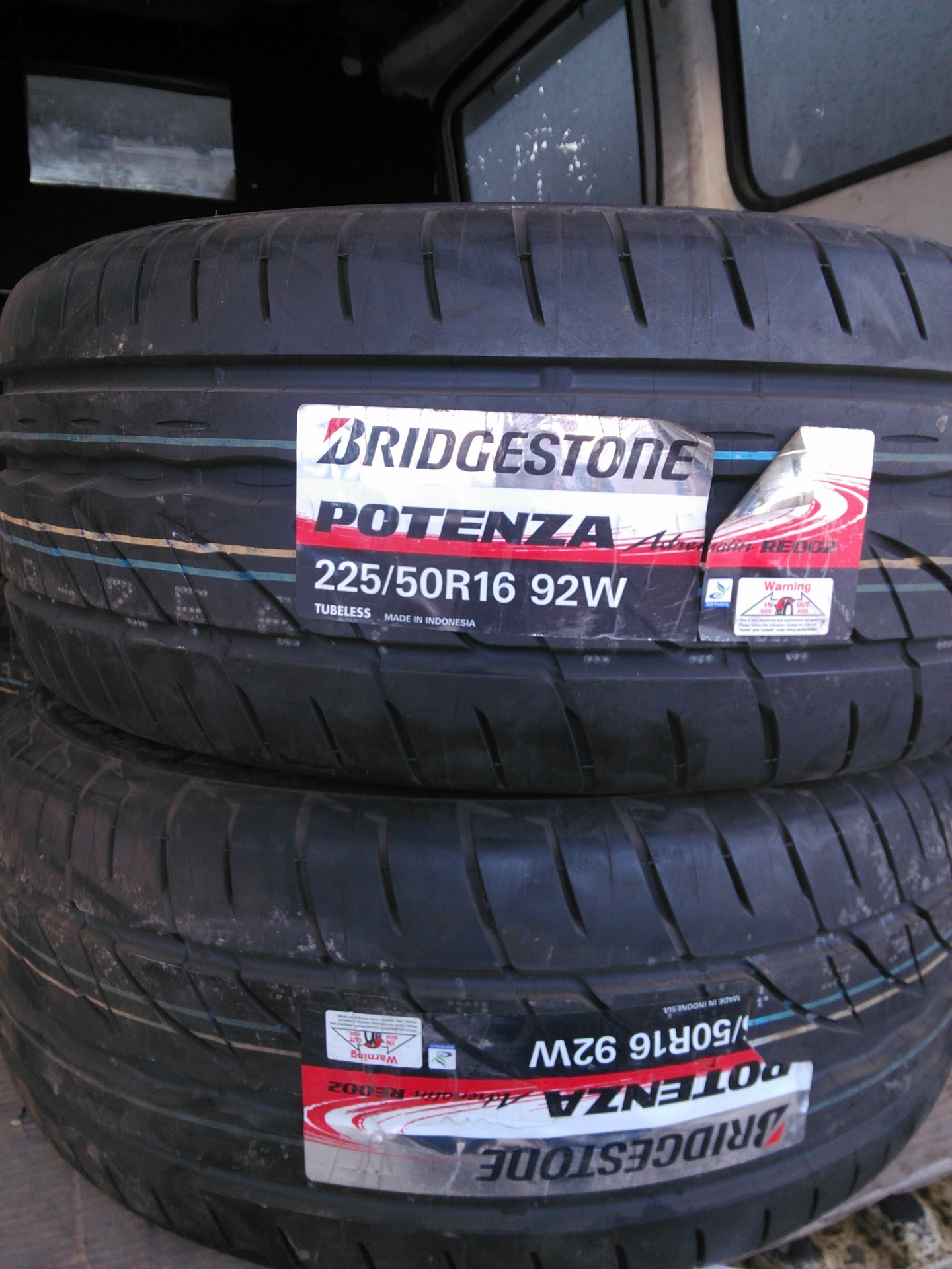 225 50. Бриджстоун адреналин re002. 225/50 R16. Автомобильная шина Bridgestone potenza re002 Adrenalin 225/50 r16 92w летняя. 225 50 16 Drive2.