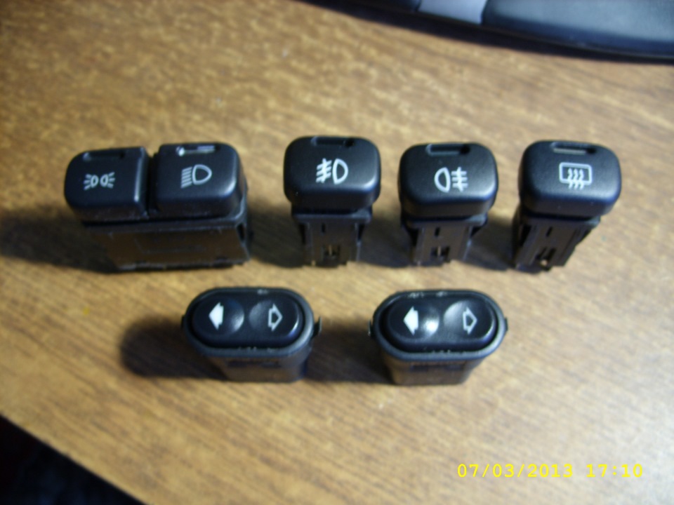 Изменение подсветки в кнопках. Индикация включения ближнего света ...