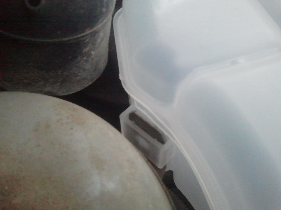 незаметная проблемка. лопнул бачок охлаждающей жидкости. — Ford Fusion ...