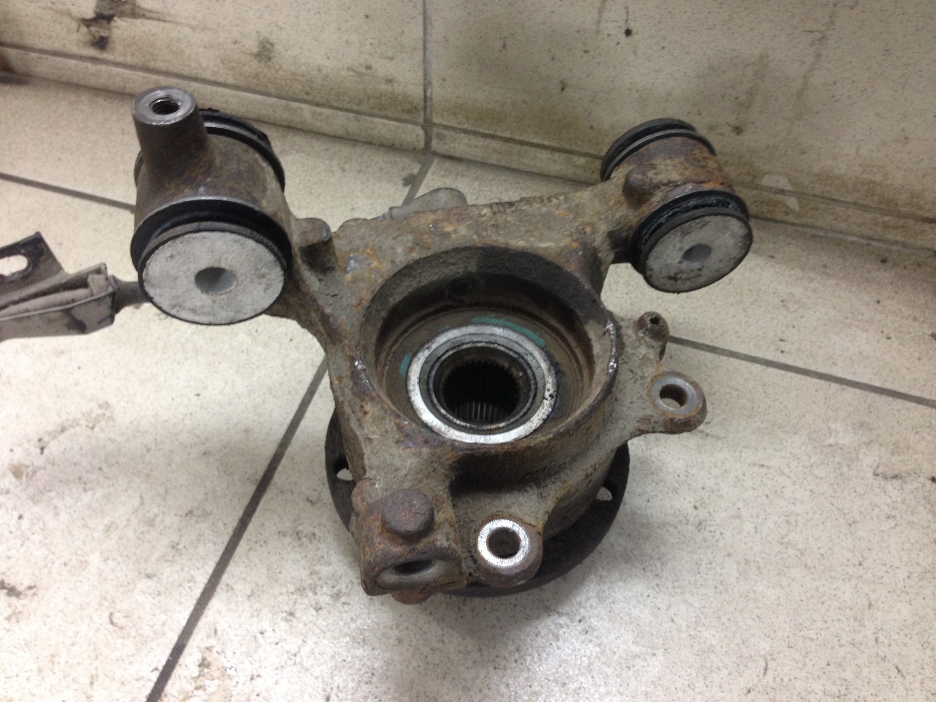 Замена всех сайлентблоков задней подвески, и установки новых ...