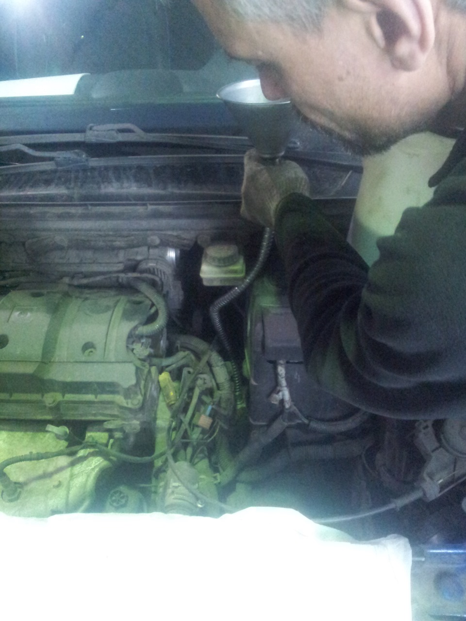 Куда лить масло в AL4? — Peugeot 307, 1,6 л, 2001 года | визит на ...