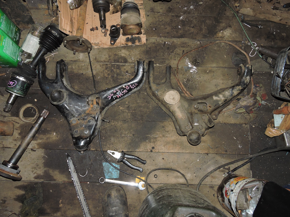 Фото в бортжурнале Mitsubishi Pajero (1G)