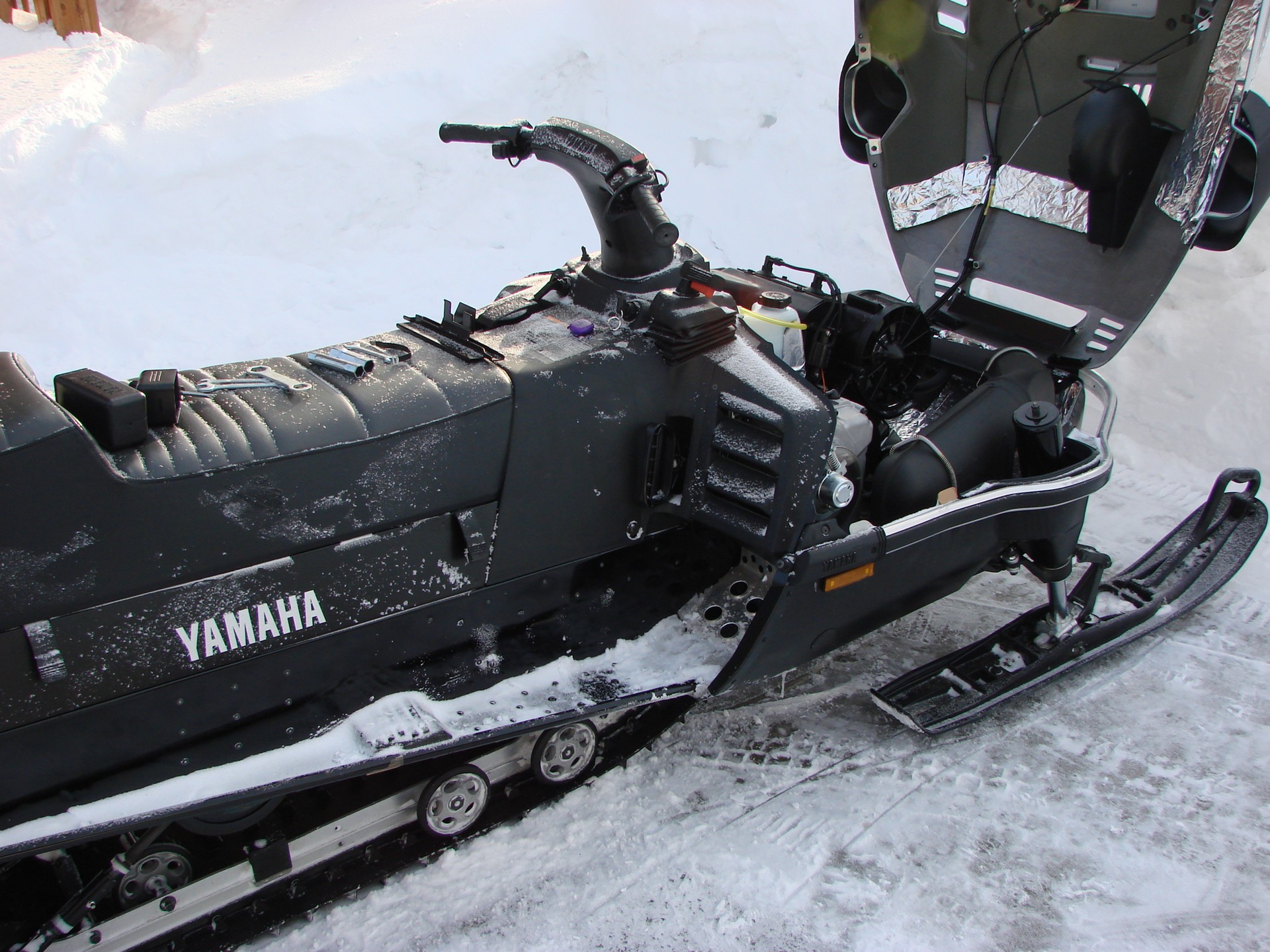 Ремонт снегоходов. Снегоход Yamaha Viking 540. Снегоход Yamaha 540 2012. Yamaha Viking 540 2012 года. Снегоход Ямаха Викинг 540е.