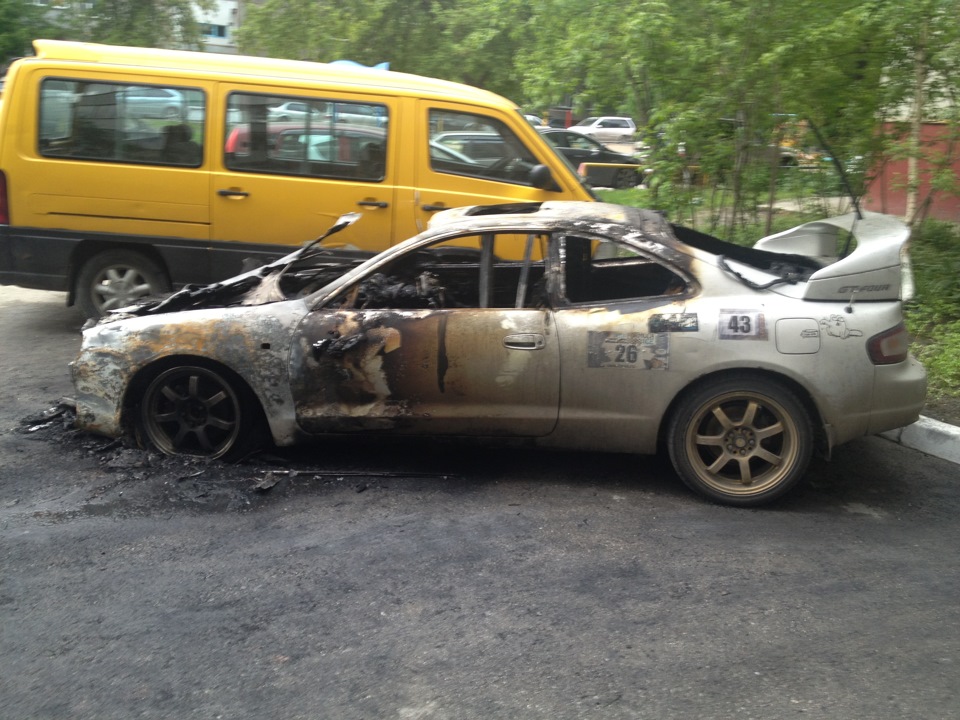 Фото в бортжурнале Toyota Celica (200)