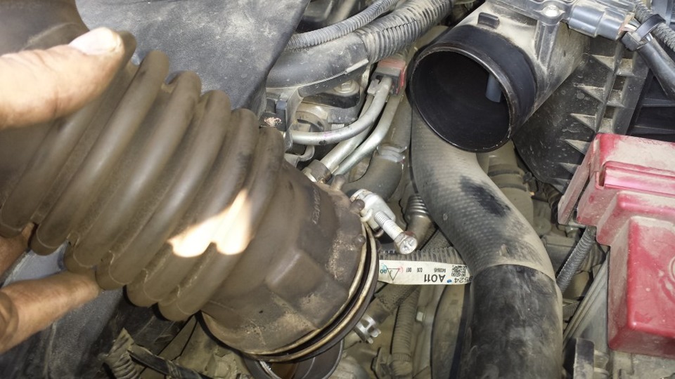 Чистка дроссельной заслонки (без снятия) — Mitsubishi Delica D:5, 2,4 л ...