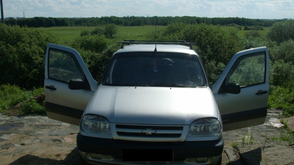 ЗАМЕНА ШПИЛЬКИ ПЕРЕДНЕГО КОЛЕСА НИВА ШЕВРОЛЕ — Chevrolet Niva (1G), 1,7 ...
