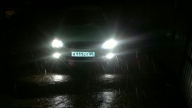 Lada Priora sedan полу-люкс