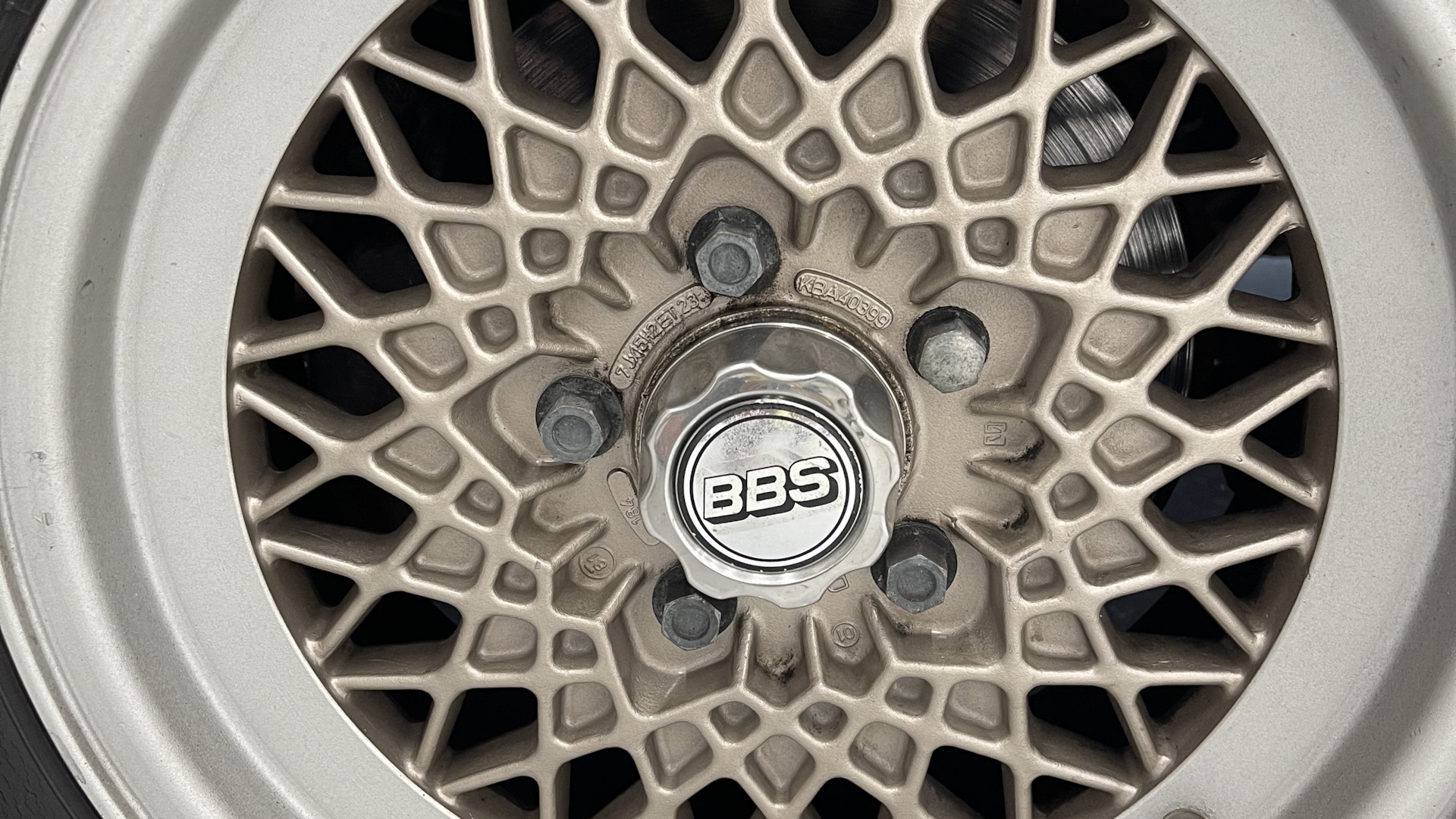 Yoshi　　BBS　MAHLE　KBA40399　ベンツ Yoshi BBS MAHLE KBA40399 ベンツ 7j x15H2, et23, 5x112 BBS