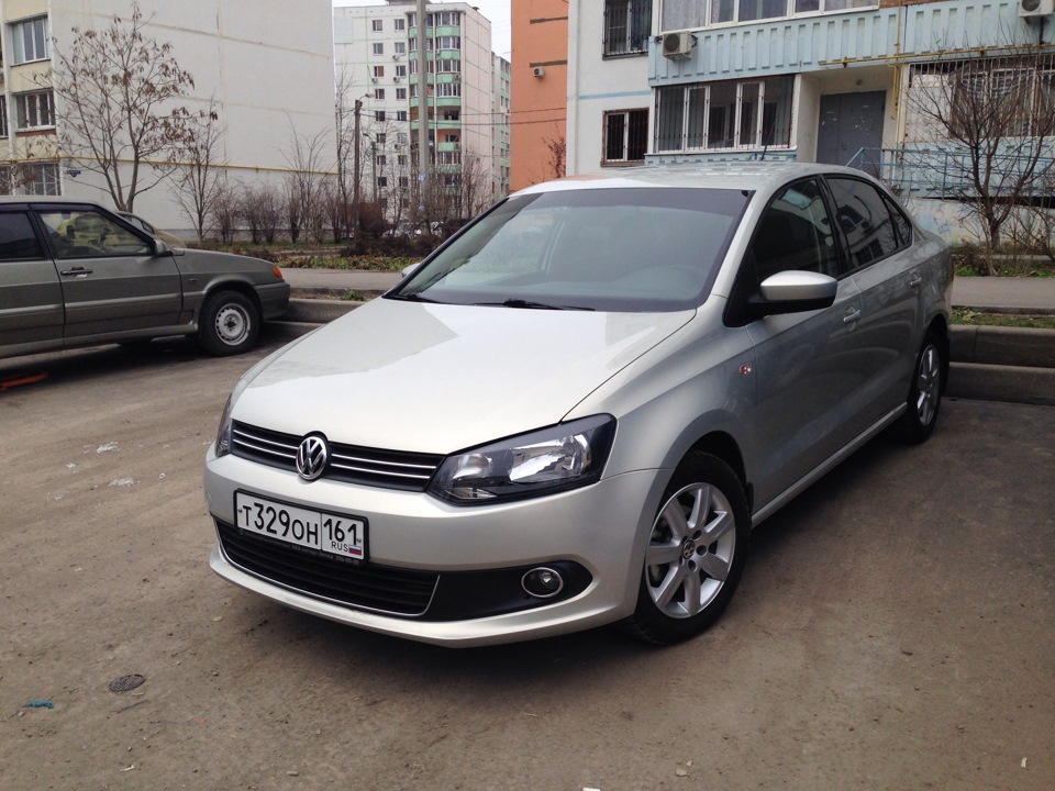 VW Polo 2011 Silver Leaf