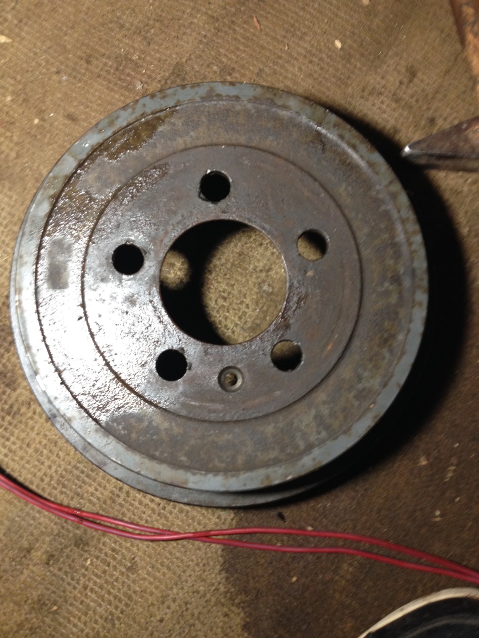 Снятие тормозных барабанов, точнее победа в снятии барабанов) — Skoda ...