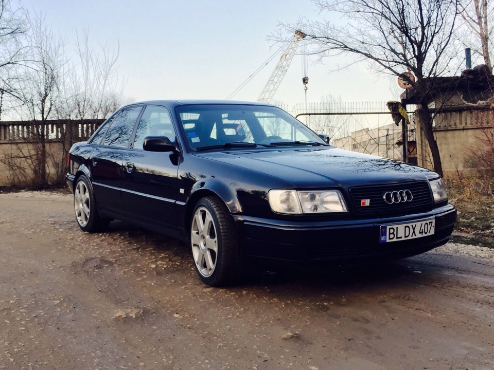 Купить Ауди 100 S4