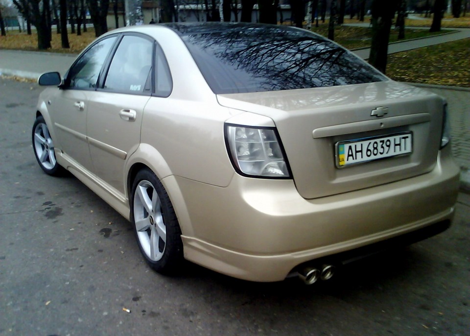 Chevrolet Lacetti универсал r18