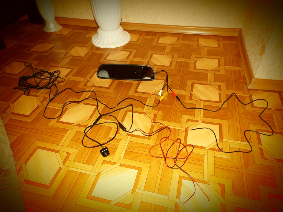 Камера заднего вида, зеркало-монитор) — Lada Гранта лифтбек, 1,5 л ...