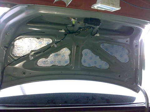 Trunk lid noise - Toyota Camry 30L 2004