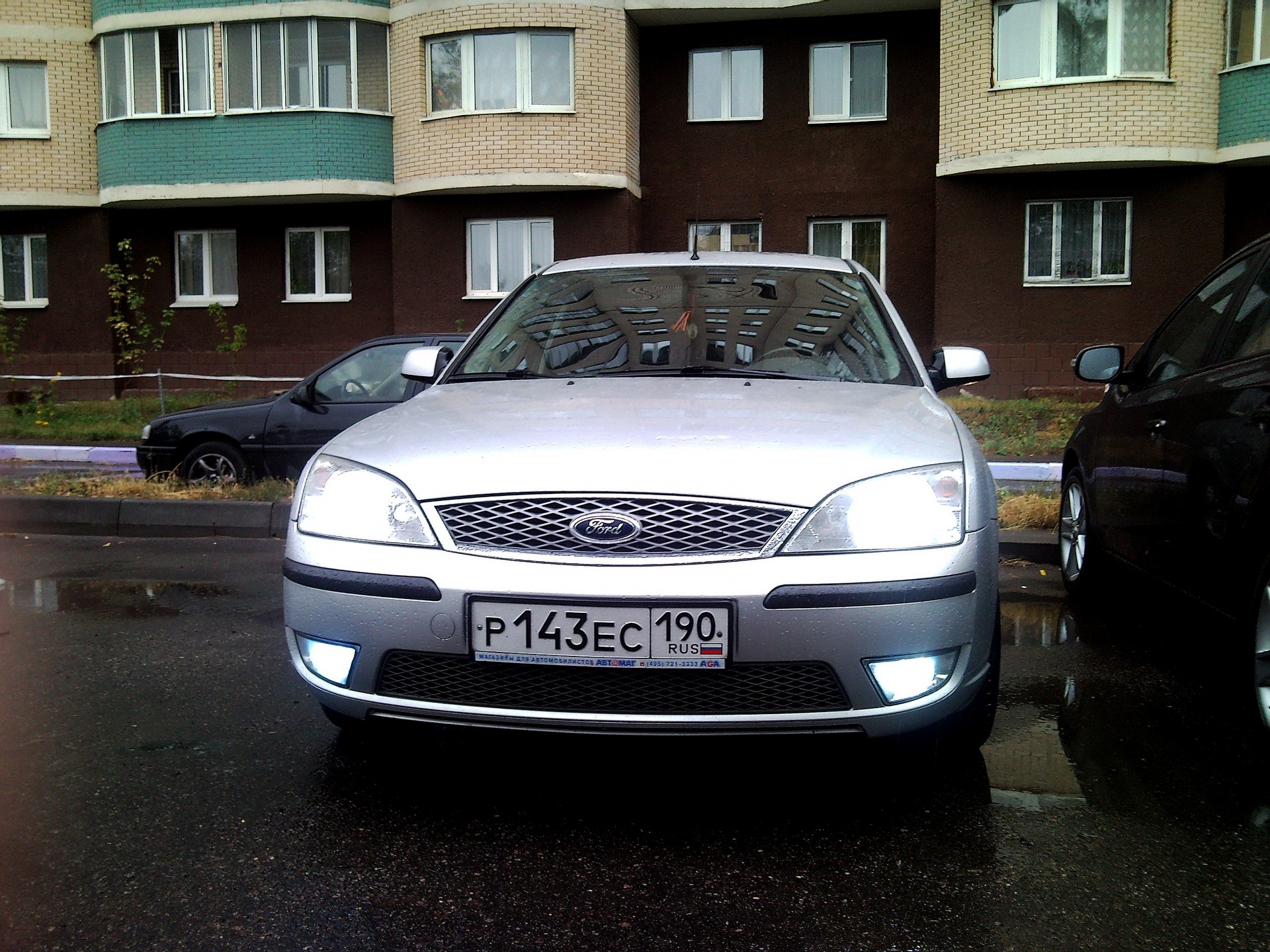 Мондео лампы. Форд Мондео 3 лампочки в противотуманки. Лампочки Ford Mondeo 3 2006.