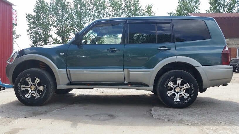 Mitsubishi pajero колеса. Колеса Мицубиси Паджеро r16. Pajero 4 r16. Mitsubishi Pajero 4 285 75 16. 16 Колеса на Паджеро 3.