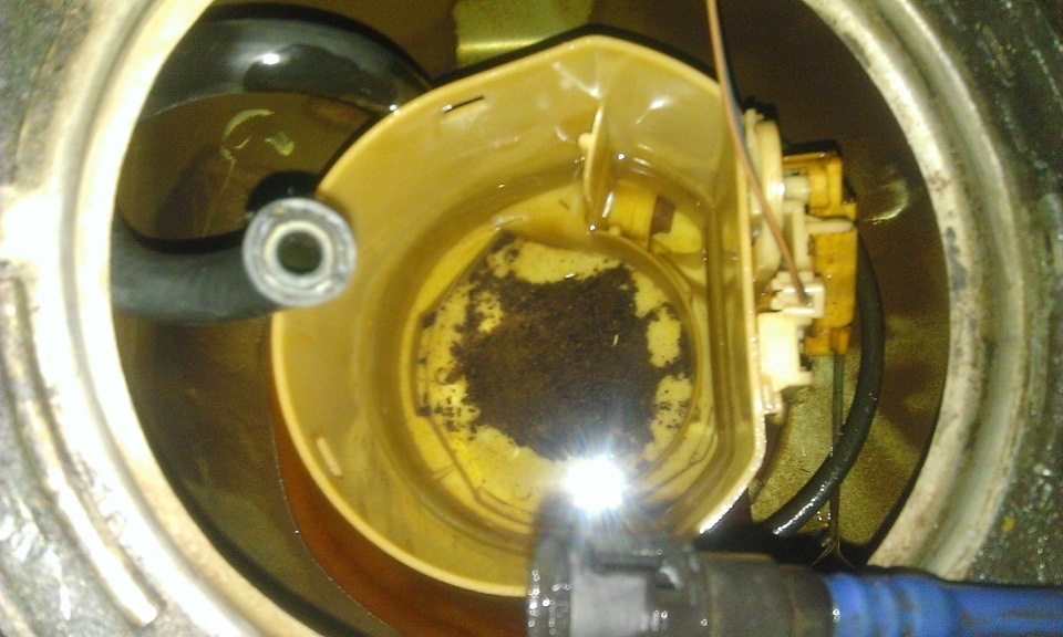 Бензонасос и бензобак — чистка — Opel Vectra B, 1,6 л, 2000 года ...