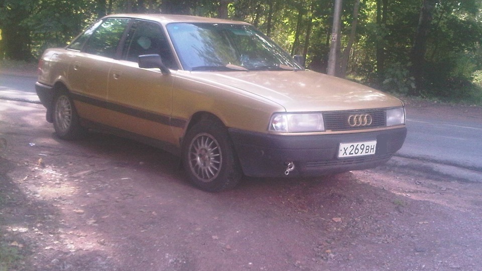 Ауди золотая 80