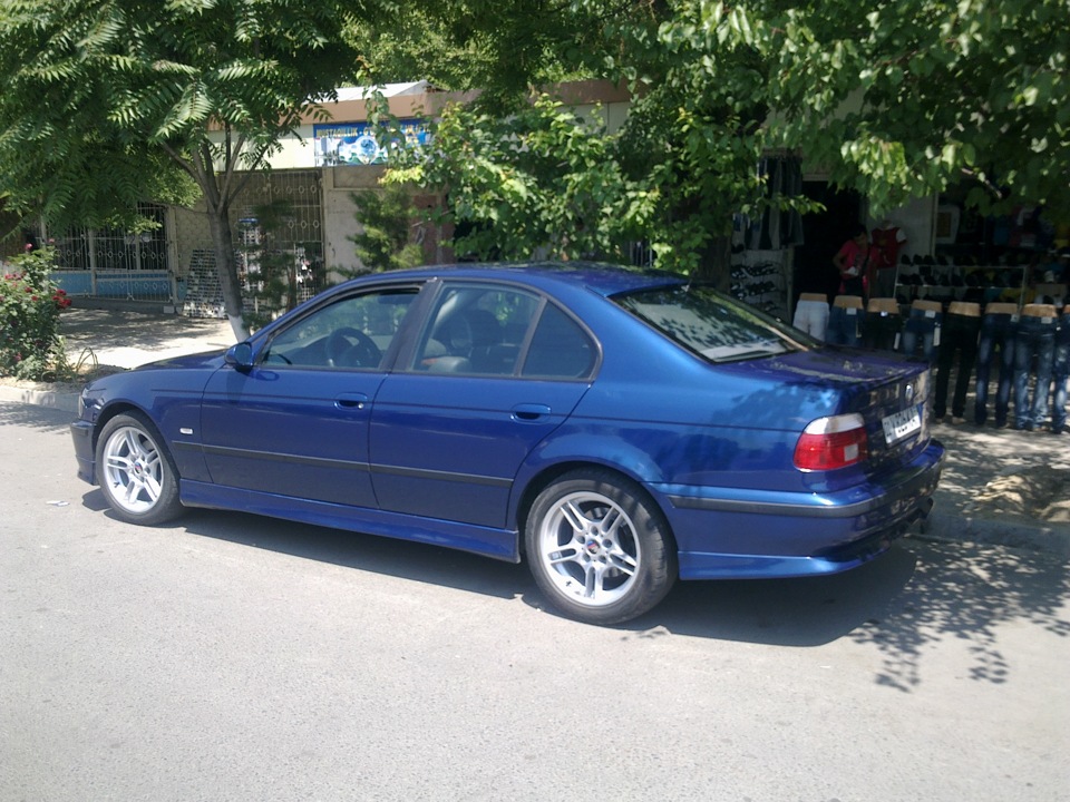 дополнительные фото бортжурнал Bmw 5 Series Bmw E39523i