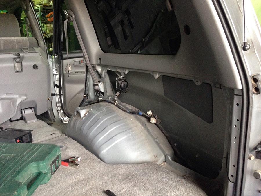 Подключение инвертора к аккумулятору автомобиля схема