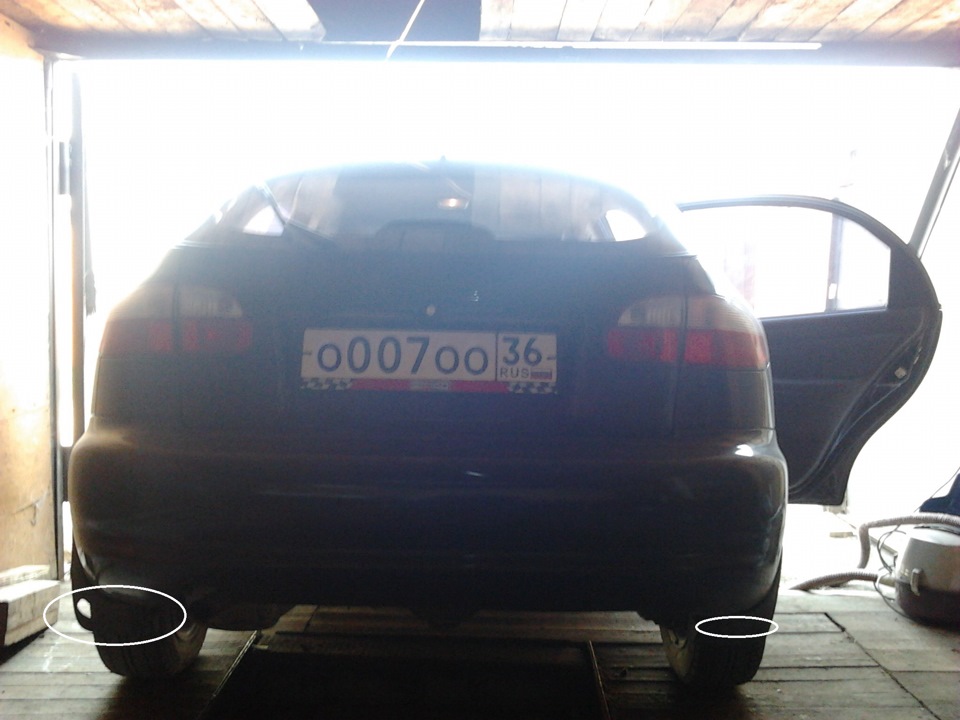 №25 — Замена задних брызговиков — ЗАЗ Chance, 1,5 л, 2011 года | своими ...