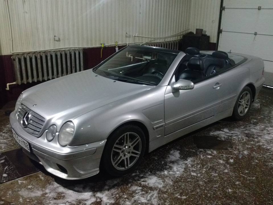 Чуть и я внесу колхоз в свою машину, и уберу. — Mercedes-Benz CLK (W208 ...