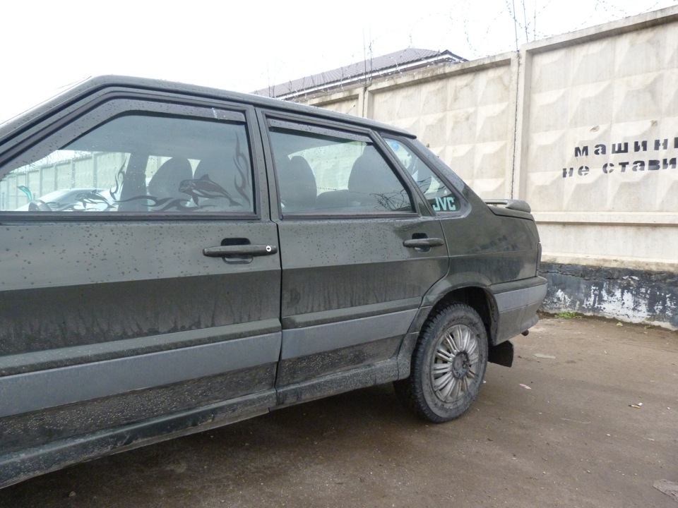 Ветречки или дефлекторы боковых стекол — Lada 2115, 1,5 л, 2006 года ...