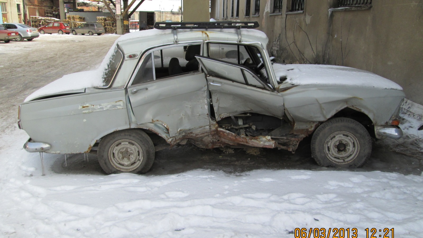 Гнилой москвич 412 очень