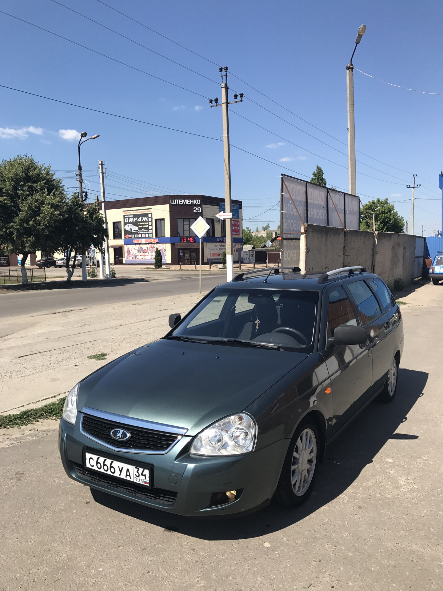 Колеса r15 — Lada Приора универсал, 1,6 л, 2010 года | аксессуары | DRIVE2