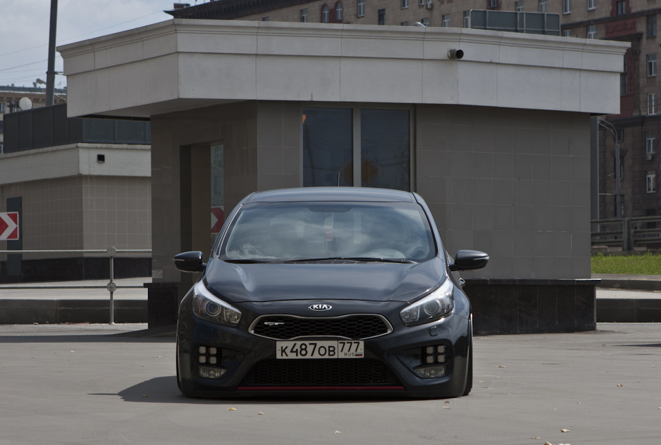 kia ceed stance