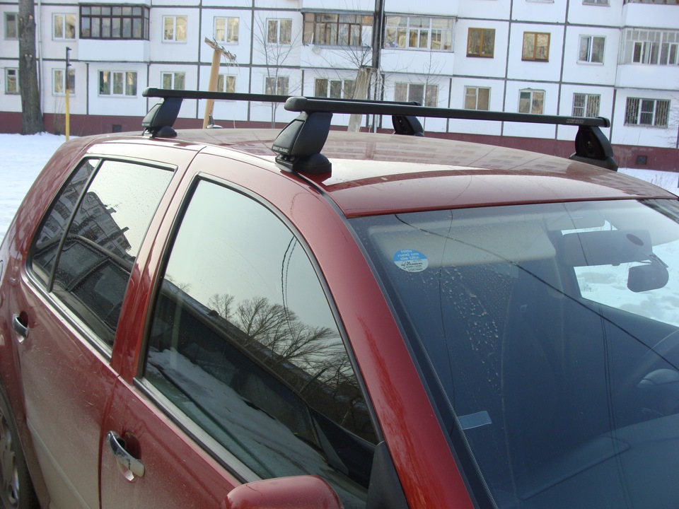 конечный результат установки.теперь можно перевозить что то больше габаритов салона. — Volkswagen Golf Mk4