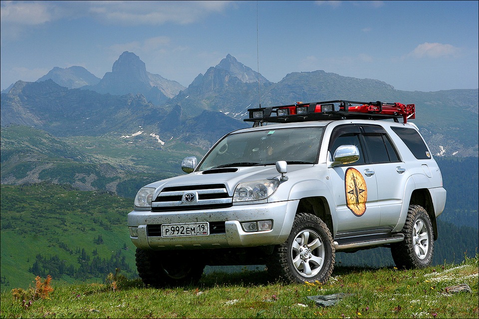 Фото в бортжурнале Toyota Hilux Surf (4G)