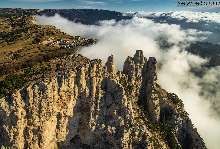 Каньон в Крыму ай Петри