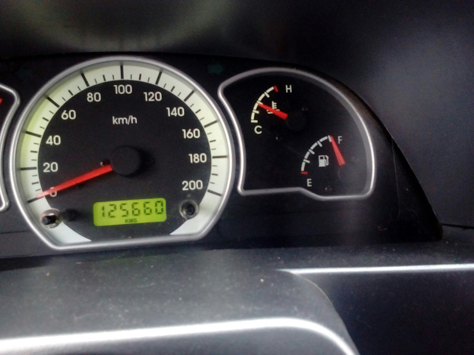 Полный бак, замена топливного фильтра. — Daewoo Nexia (N150), 1,6 л ...