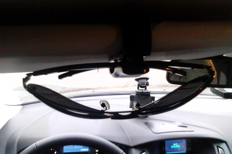 Очечник на 3 фокус и ни.пёт — Ford Focus Hatchback III, 2 л, 2012 года ...