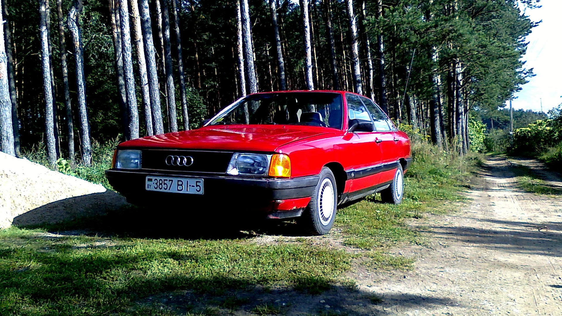 Ауди 100 в пскове. Audi 100 Sport. Ауди 100 красная. Ауди 100 сигара красная. Ауди 100 с3.